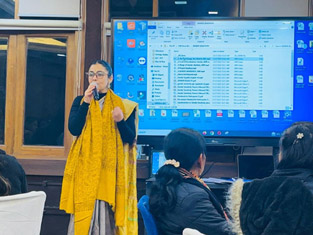 St. Marks Sr. Sec. Public School, Meera Bagh - Offline Sessions by Vice Principal. Ms. Ritika - 27 December 2022: Click to Enlarge