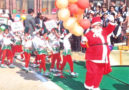 SMS Sr., Meerabagh - Christmas Celebrations 2012 : Click to Enlarge