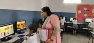 St. Mark's School, Meera Bagh - Inter Class Computer Competition : Click to Enlarge