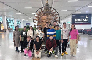 St. Mark's Sr. Sec. Public School School, Meera Bagh - Our delegation comprising of 10 students and 2 teachers, went for an exchange program to Lithuania  : Click to Enlarge