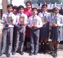 Students of St. Mark’s School, Meera Bagh meet the legendary author Ruskin Bond : Click to Enlarge