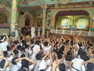 St. Mark's School, Meera Bagh - Educational Excursion to the Traffic Training Park and ISKCON Temple : Click to Enlarge
