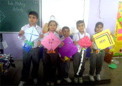 St. Mark’s Sr. Sec. Public School, Meera Bagh - Kite Making Activity : Click to Enlarge
