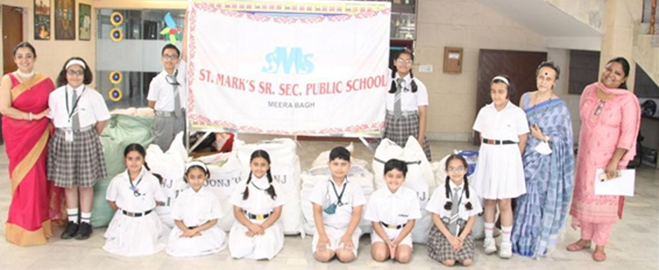 St. Mark’s School, Meera Bagh - Khushiyon ka Recycle Campaign by GOONJ : Click to Enlarge