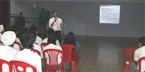 SMS Sr., Meera Bagh - Workshop on Career Counselling : Click to Enlarge