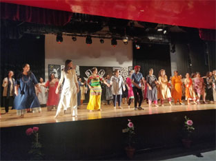 St. Mark's School, Meera Bagh - Theatre and Dance Workshop : Click to Enlarge