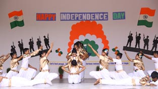 St. Mark's School, Meera Bagh - The country's 72nd Independence Day celebrated with great fervour : Click to Enlarge