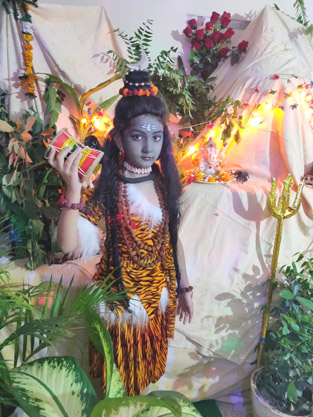 St. Mark's School, Meera Bagh - Students of Grade 3 celebrate Ganesh Utsav : Click to Enlarge