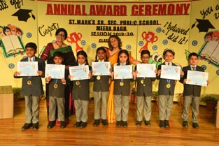 St. Mark's School, Meera Bagh - CLASS 2-G - Young Achievers from Grades 1 to 5 are felicitated at the Annual Award Ceremony : Click to Enlarge