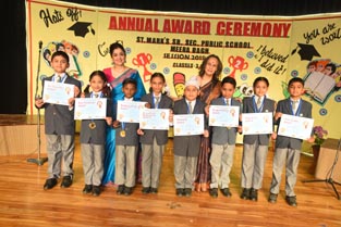 St. Mark's School, Meera Bagh - CLASS 3-A - Young Achievers from Grades 1 to 5 are felicitated at the Annual Award Ceremony : Click to Enlarge
