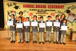 St. Mark's School, Meera Bagh - CLASS 4-F - Young Achievers from Grades 1 to 5 are felicitated at the Annual Award Ceremony : Click to Enlarge