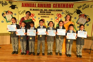St. Mark's School, Meera Bagh - CLASS 2-B - Young Achievers from Grades 1 to 5 are felicitated at the Annual Award Ceremony : Click to Enlarge