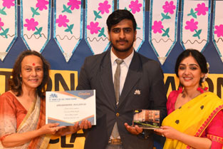 St. Mark's School, Meera Bagh - Students of Class XII awarded with citations : Click to Enlarge