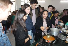 St. Mark's School, Meera Bagh - Delegation from College Emile Verhaeren, Paris visits us : Click to Enlarge
