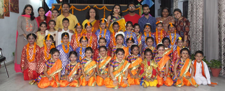 St. Mark's School, Janak Puri - Ganesh Chaturthi Celebrations : Click to Enlarge