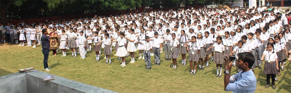 St. Mark's School, Janak Puri - Fit India Plogging Run : Click to Enlarge