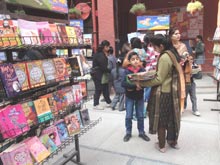 SMS, Janakpuri - Scholastic Book Fair - Dec. 2011 : Click to Enlarge