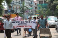 St. Mark's School, Janakpuri - Mega Cleanliness Drive week for Clean Delhi  Green Delhi : Click to Enlarge