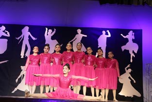 St. Mark's School, Janak Puri - Crescendo : A Music and Dance Extravaganza : Click to Enlarge