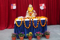 St. Mark's School, Janak Puri - Worshipped the Goddess of Learning, Sarswati on the occasion of Basant Panchami : Click to Enlarge