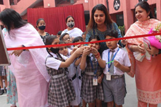 St. Mark's Sr. Sec. Public School, Janak Puri - A Book fair was held from 24th to 29th April 2023, showcasing diverse selection of books from several categories to motivate the young readers - Click to Enlarge