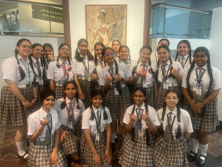 St.Marks World School Meera Bagh - Art Gallery visit by Class XI and XII : Click to Enlarge