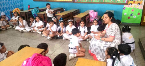 St. Mark's School, Meera Bagh - Circle Time for Classes I and II on the theme What Makes Me Special : Click to Enlarge