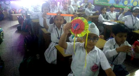 SMS, Meera Bagh - Rakhi Making Activity : Class II : Click to Enlarge