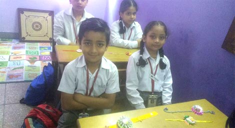 SMS, Meera Bagh - Rakhi Making Activity : Class II : Click to Enlarge
