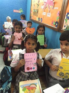 SMS, Meera Bagh - Wonderful Wednesday for Class II : Click to Enlarge