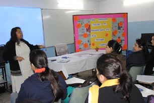 St. Mark's School, Meera Bagh - Workshop on Free Awareness on Microsoft Tools : Click to Enlarge