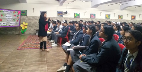 St. Mark's School, Meera Bagh - Workshop on Study and Exam Skills : Click to Enlarge
