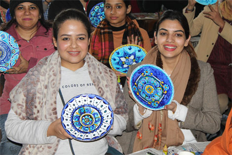 St. Mark's School, Meera Bagh - In-service Art Workshop for Teachers : Click to Enlarge