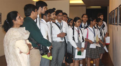 St. Mark's School, Meera Bagh - Visit to Indira Gandhi National Centre of Art : Click to Enlarge