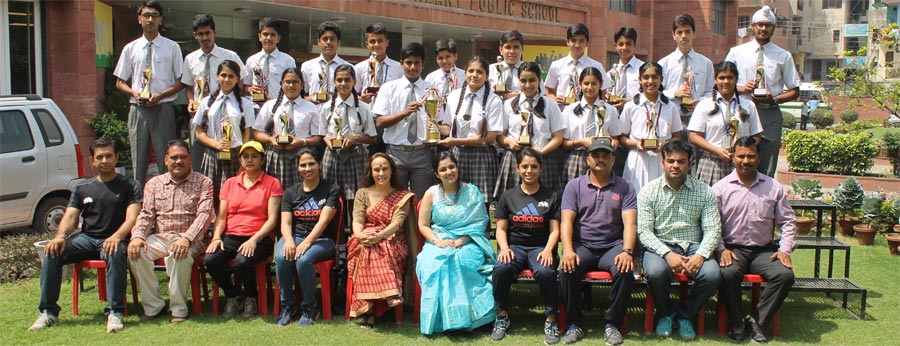 SMS, Meera Bagh - Overall Zonal Champions (2015-16 : Games and Sports) : Click to Enlarge