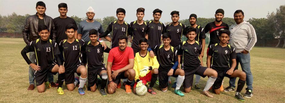 St. Mark's Meera Bagh - Zonal Football Tournament : 2017-18 : Click to Enlarge
