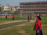 St. Mark's Meera Bagh - The Staff and Alumni play a Friendly Cricket Match : Click to Enlarge