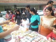 St. Mark's Meera Bagh - Diwali Celebration with Muskan and Prerna Niketan NGO : Click to Enlarge