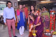 St. Mark's School, Meera Bagh - Our friends from Klosterschule Rossleben, Germany participate in Durga Pooja Celebrations : Click to Enlarge