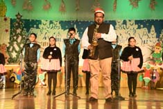 St. Mark's School, Meera Bagh - Believe in the miracle - a spectacular show by our little ones : Click to Enlarge