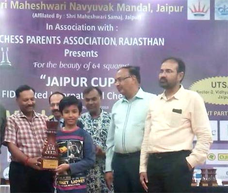St. Mark's School, Meera Bagh - Aashman Gupta, VI-D, wins the 2nd prize in the Jaipur Open FIDE Rated Chess Tournament : Click to Enlarge