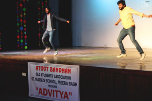 St. Mark's School, Meera Bagh - Advitiya 2018 - an event for and by the old students association - Atoot Bandhan : Click to Enlarge