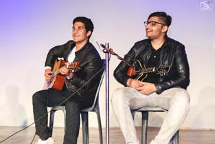 St. Mark's School, Meera Bagh - Advitiya 2018 - an event for and by the old students association - Atoot Bandhan : Click to Enlarge