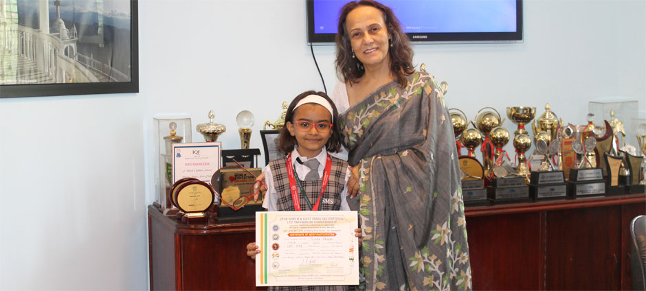 St. Mark's School, Meera Bagh - Tvisha Rajora, II-G, wins the Gold Medal at the 29th North and East India Invitational I.T.F Taekwondo Championship : Click to Enlarge