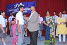 SMS, Janakpuri - Ceremony for Potential Leaders (Investiture) : Click to Enlarge