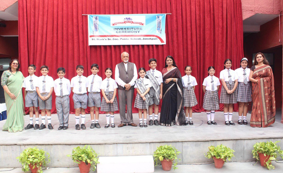 St. Mark's School, Janakpuri - Investiture Ceremony 2022-23 : Click to Enlarge