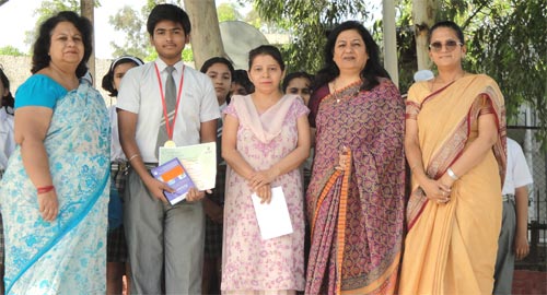 SMS, Janakpuri : Anant Singh of class XI secured I rank in State Level in NSTSE - Click to Enlarge