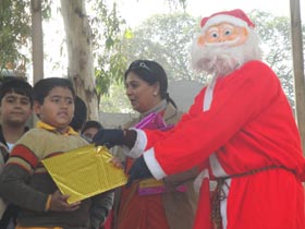 SMS, Janakpuri - Christmas Celebrations 2012 : Click to Enlarge