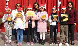 St. Mark's School, Janakpuri - Students of Classes Nursery to VI celebrated Christmas with zeal and enthusiasm : Click to Enlarge