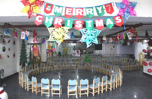 St. Mark's School, Janakpuri - Students of Classes Nursery to VI celebrated Christmas with zeal and enthusiasm : Click to Enlarge